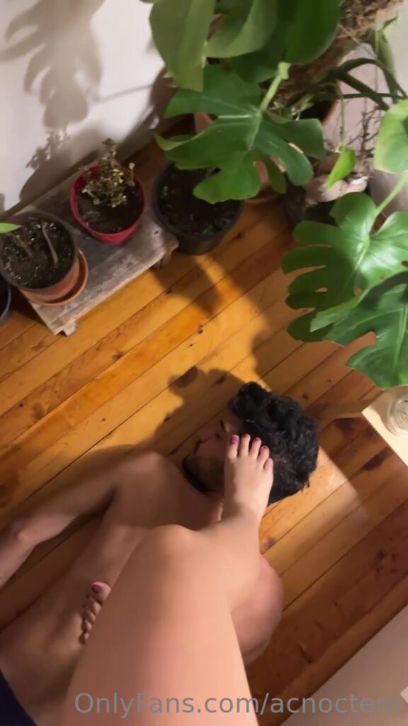 DİKKAT AYAK İÇERİR 1